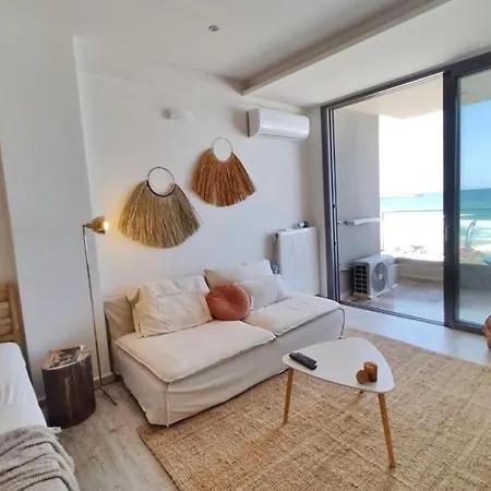 Διαμέρισμα Akasha Living By The Sea *