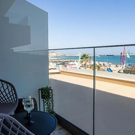 아파트 Akasha Living By The Sea *