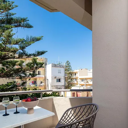 Διαμέρισμα Akasha Living By The Sea