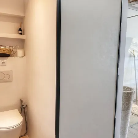 Akasha Living By The Sea *