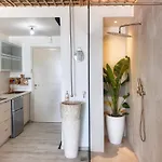 Akasha Living By The Sea Apartment