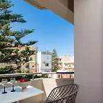 Apartment Akasha Living By The Sea