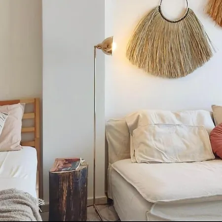 Apartment Akasha Living By The Sea